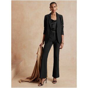 NWT Banana Republic Factory Sculpted Bootcut Pant in Black (Petite)